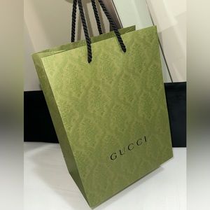Authentic Gucci Paper Shopping Gift Bag